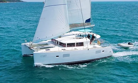 Emerald — 40ft Lagoon Charter Koh Samui to Koh Samui
